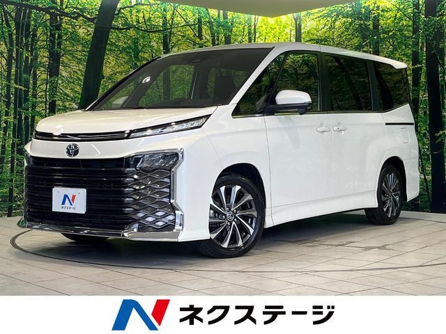 TOYOTA / VOXY