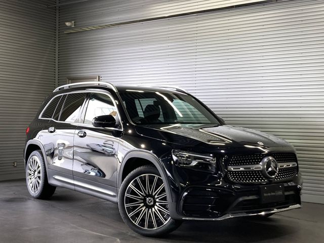 MERCEDES BENZ / MERCEDES BENZ GLB