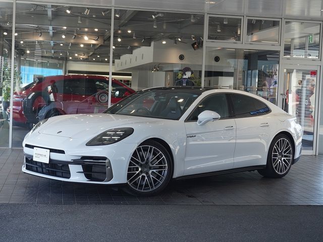 PORSCHE / PORSCHE PANAMERA
