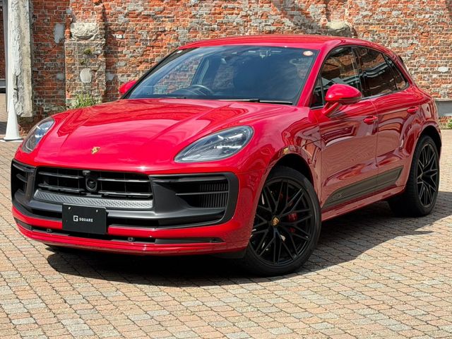 PORSCHE / PORSCHE Macan