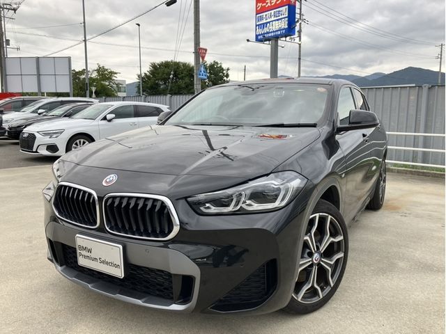 BMW / BMW X2