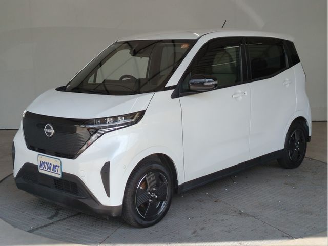 NISSAN / SAKURA