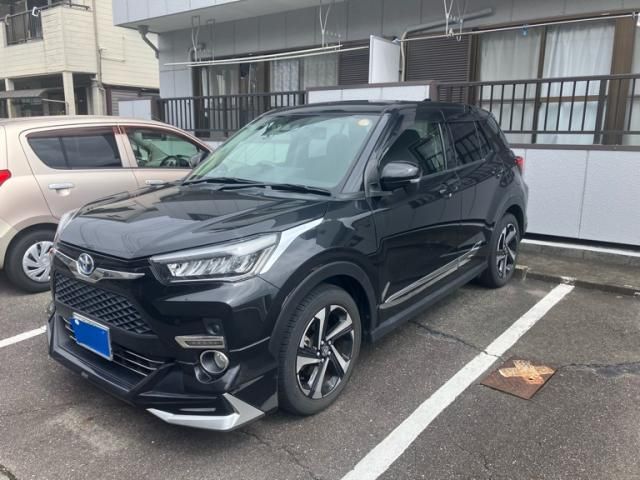 TOYOTA / RAIZE HYBRID