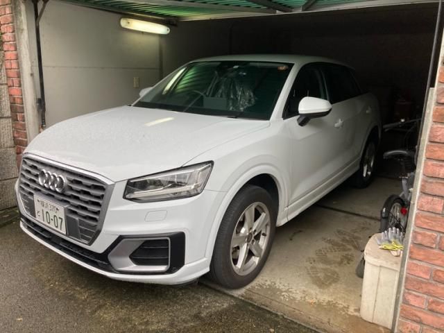 AUDI / AUDI Q2