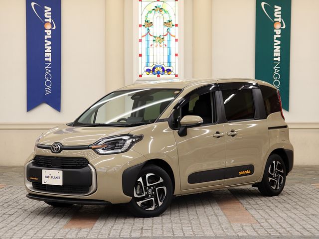 TOYOTA / SIENTA HYBRID