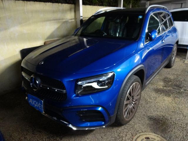 MERCEDES BENZ / MERCEDES BENZ GLB