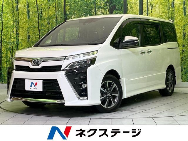 TOYOTA / VOXY