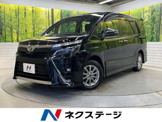 TOYOTA / VOXY