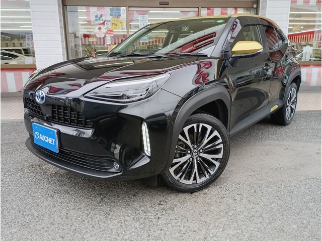 TOYOTA / YARIS CROSS HYBRID