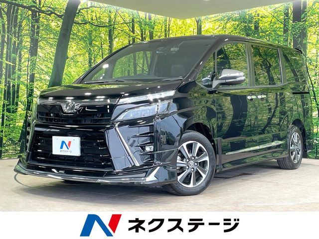TOYOTA / VOXY