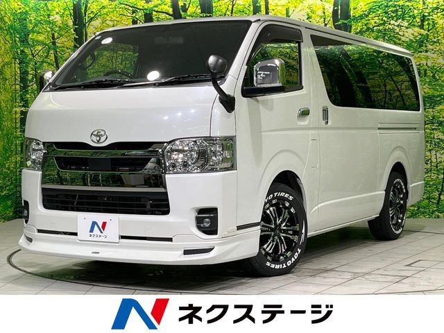 TOYOTA / HIACE van 4WD