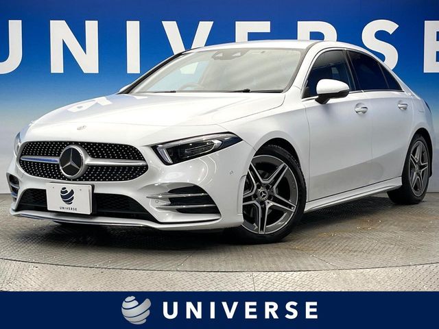MERCEDES BENZ / MERCEDES BENZ A class sedan