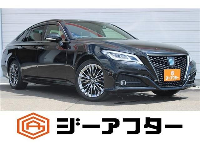 TOYOTA / CROWN sedan hybrid 4WD