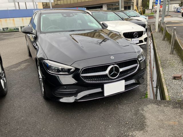 MERCEDES BENZ / MERCEDES BENZ C class sedan