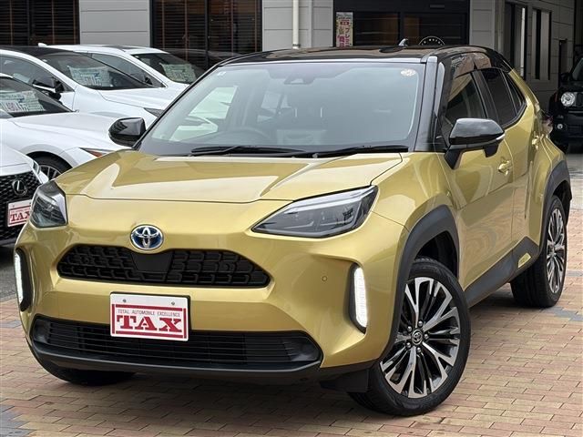 TOYOTA / YARIS CROSS HYBRID