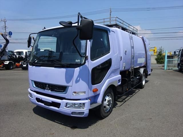 MITSUBISHI FUSOU / FIGHTER