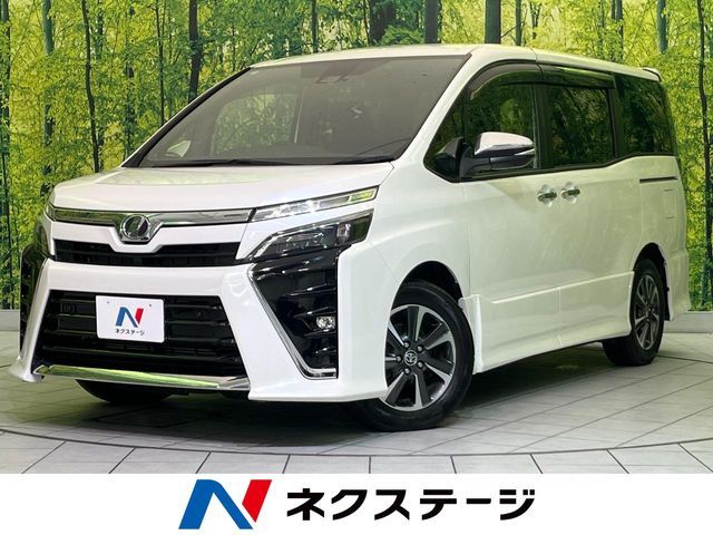 TOYOTA / VOXY