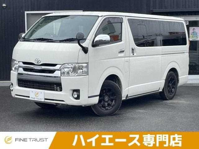TOYOTA / HIACE van 4WD
