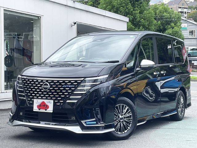 NISSAN / SERENA  WG