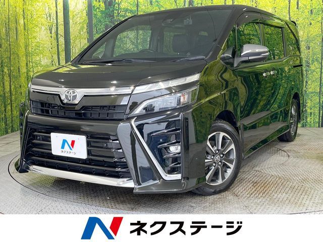 TOYOTA / VOXY