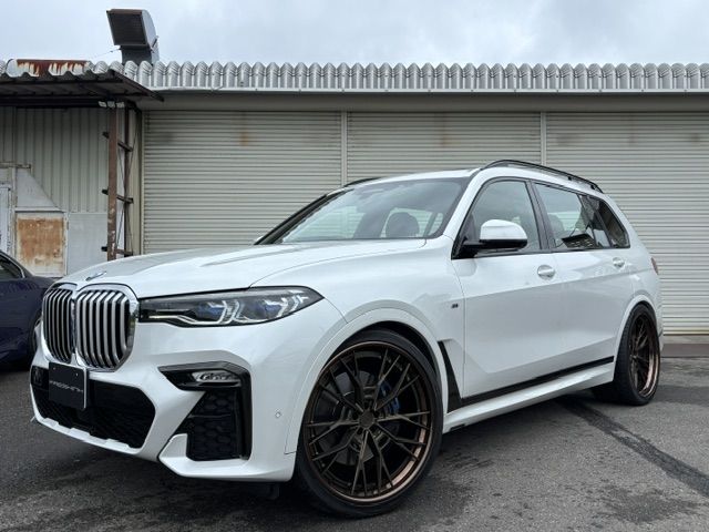 BMW / BMW X7
