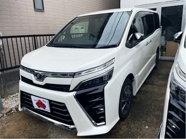 TOYOTA / VOXY