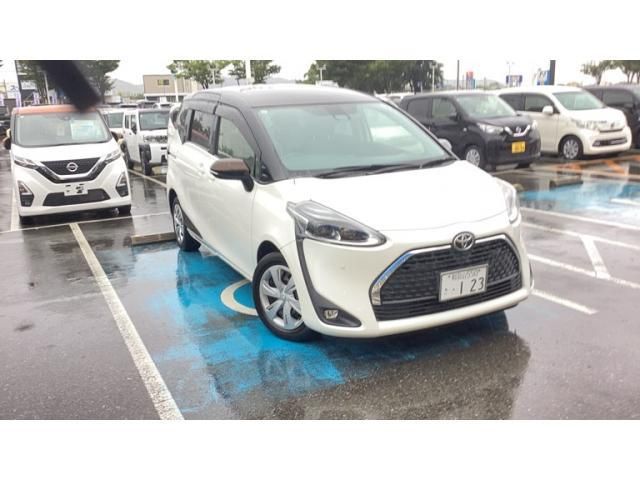 TOYOTA / SIENTA