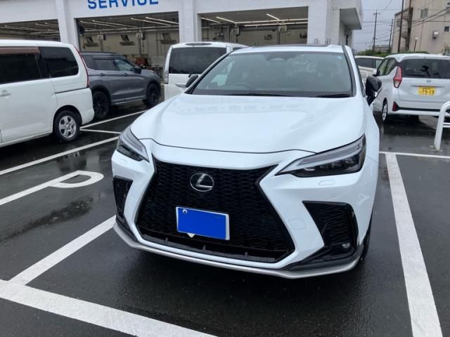 TOYOTA / LEXUS NX350 AWD