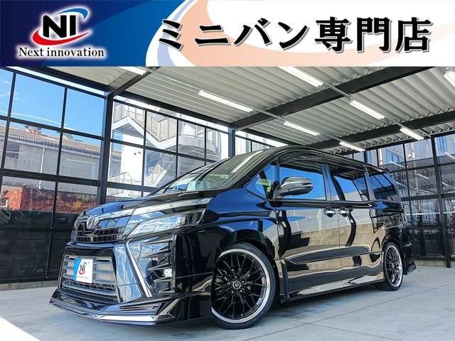 TOYOTA / VOXY
