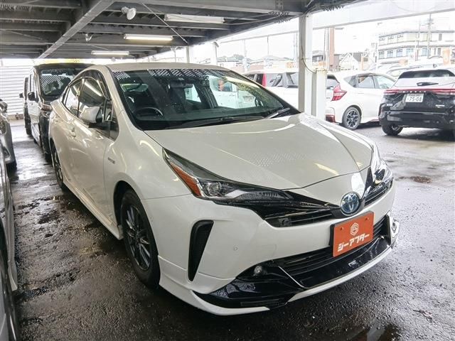 TOYOTA / PRIUS