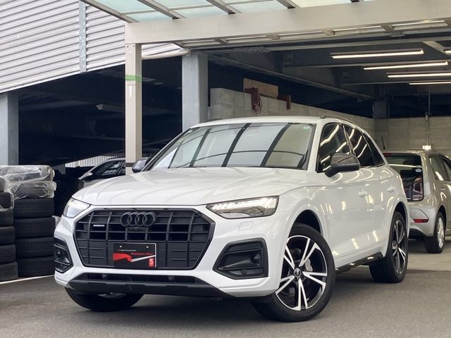 AUDI / AUDI Q5