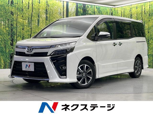 TOYOTA / VOXY
