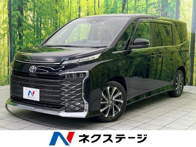 TOYOTA / VOXY