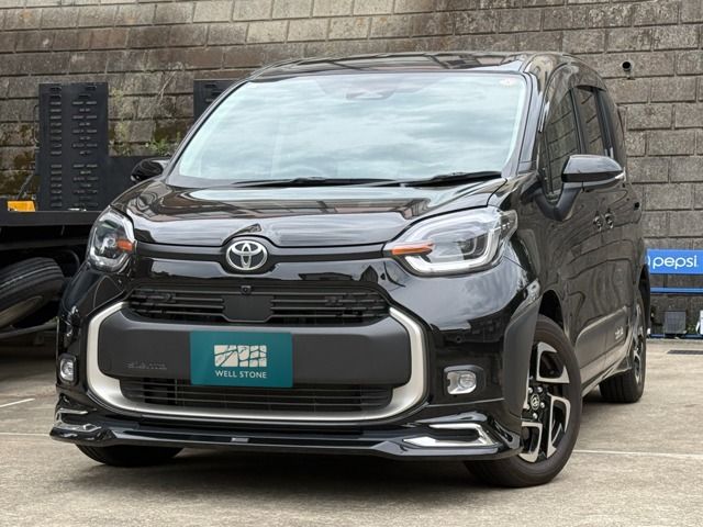 TOYOTA / SIENTA HYBRID
