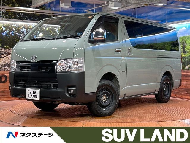 TOYOTA / HIACE van 4WD