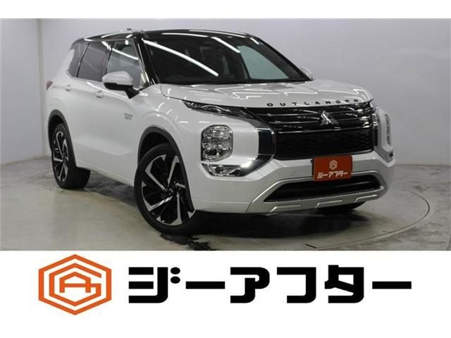 Japanese used car Ref# 1693953 MITSUBISHI / OUTLANDER PHEV