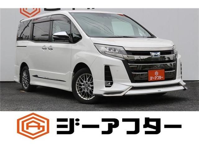 TOYOTA / NOAH
