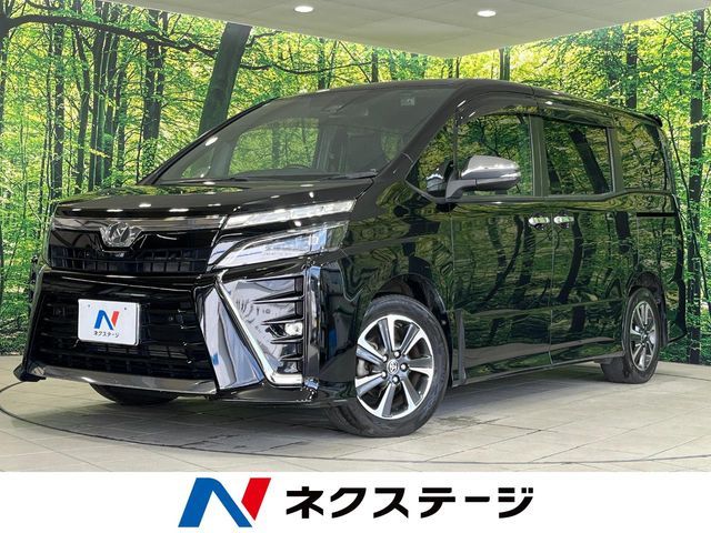 TOYOTA / VOXY