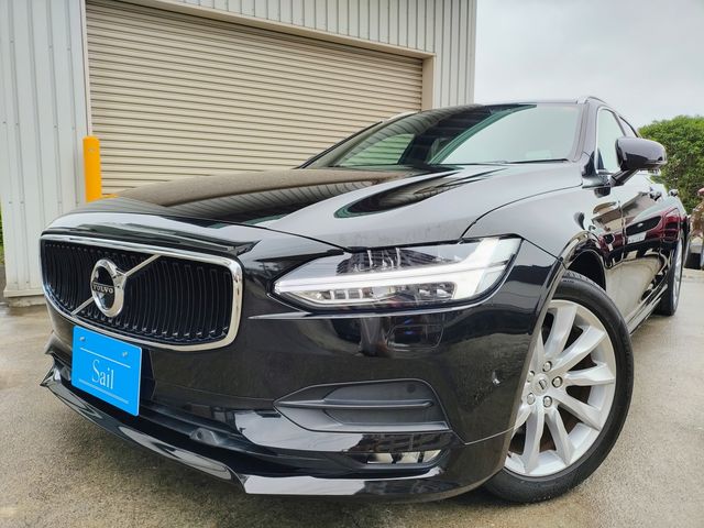 VOLVO / VOLVO V90