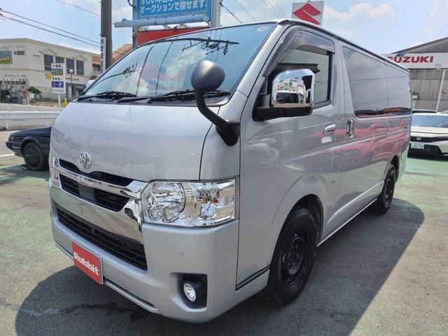 TOYOTA / HIACE van 2WD