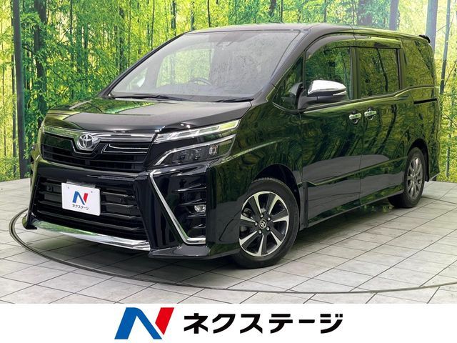 TOYOTA / VOXY