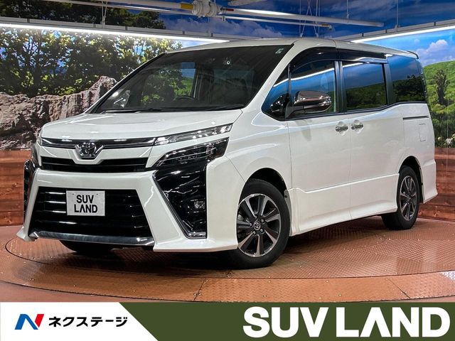TOYOTA / VOXY