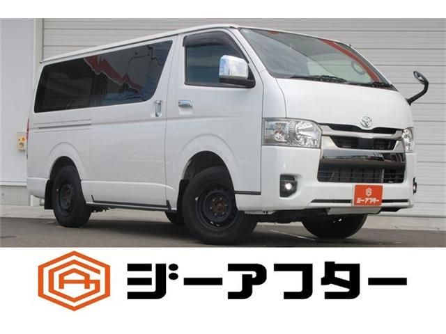 TOYOTA / ハイエース