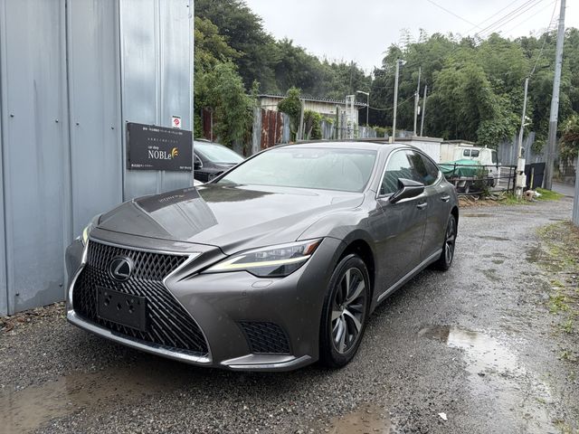 TOYOTA / LEXUS LS500 4WD