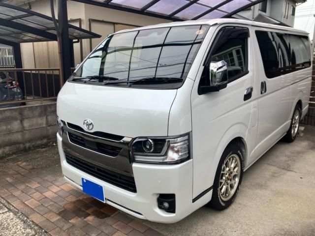 TOYOTA / HIACE van 2WD