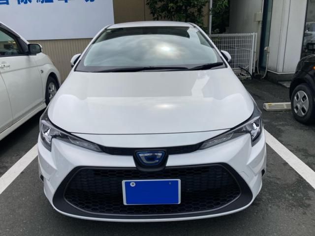 TOYOTA / COROLLA TOURING HYBRID