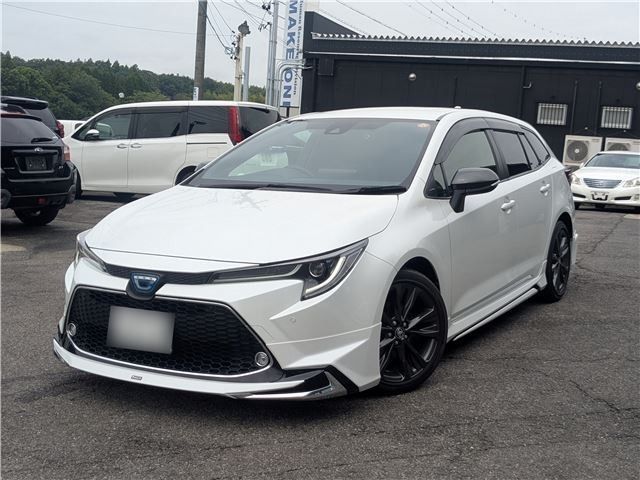 TOYOTA / COROLLA TOURING HYBRID