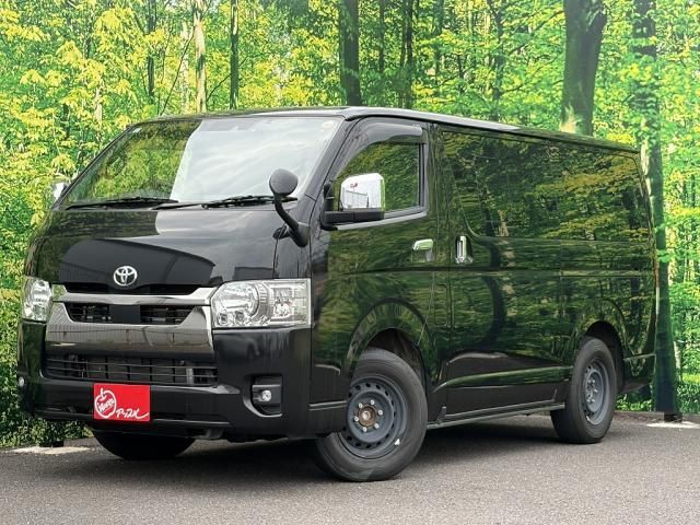 TOYOTA / HIACE van 2WD