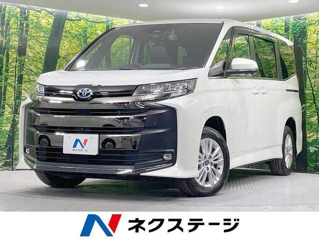 TOYOTA / NOAH HYBRID 4WD