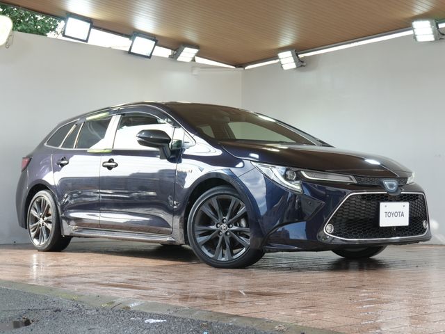 TOYOTA / COROLLA TOURING HYBRID
